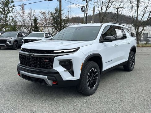 New 2026 Chevrolet Traverse Z71 w/ Driver Confidence Package image 7