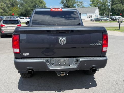 Used 2017 RAM 1500 Express AWD/4WD image 6