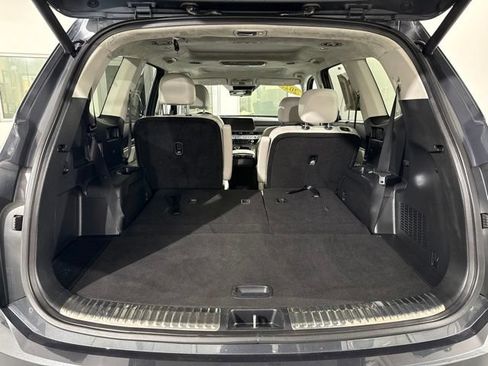 Used 2023 Kia Telluride SX Prestige AWD/4WD image 9