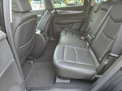 Used 2019 Cadillac XT5 Premium Luxury AWD/4WD image 23