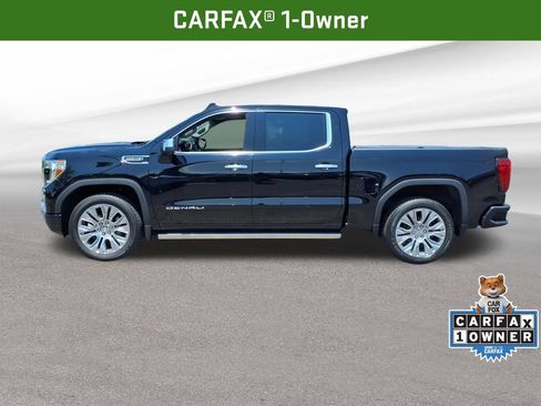 Certified 2022 GMC Sierra 1500 Denali w/ Denali Premium Package AWD/4WD image 2