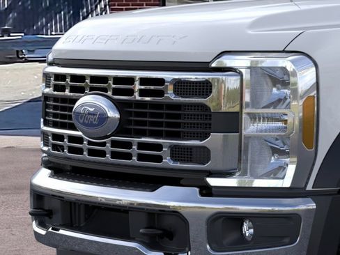New 2026 Ford F550 4x4 Regular Cab Super Duty image 17