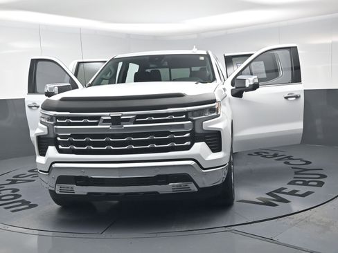 Certified 2023 Chevrolet Silverado 1500 LTZ w/ LTZ Convenience Package II image 24