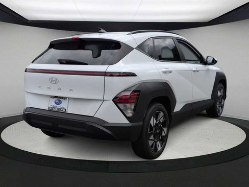 Used 2025 Hyundai Kona SEL FWD image 8