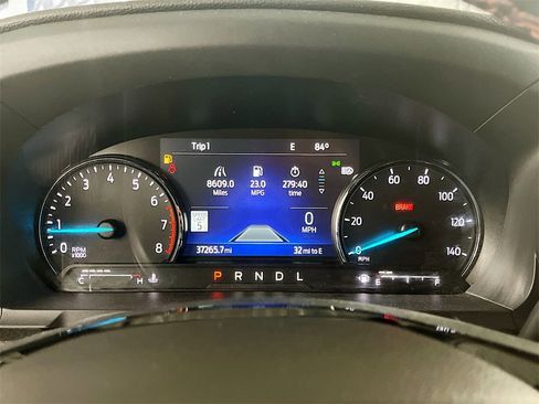 Used 2022 Ford Explorer ST-Line image 12