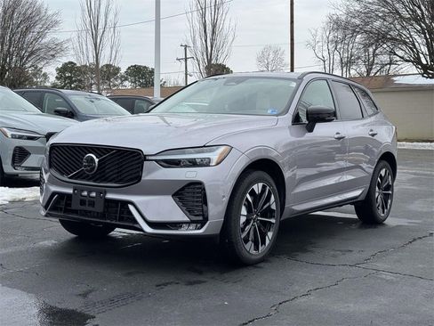 New 2026 Volvo XC60 B5 Plus w/ Protection Package Premier image 23