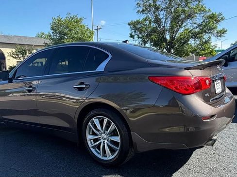 Used 2017 INFINITI Q50 3.0t Premium w/ Driver Assistance Package AWD/4WD image 8