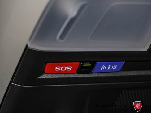 Used 2025 Subaru Crosstrek 2.5i Limited image 34