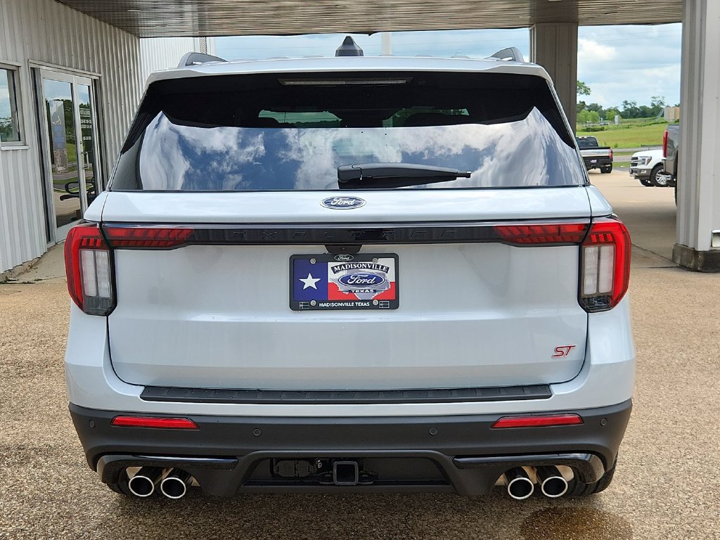 New 2026 Ford Explorer ST w/ Sun And Sound Package AWD/4WD image 24