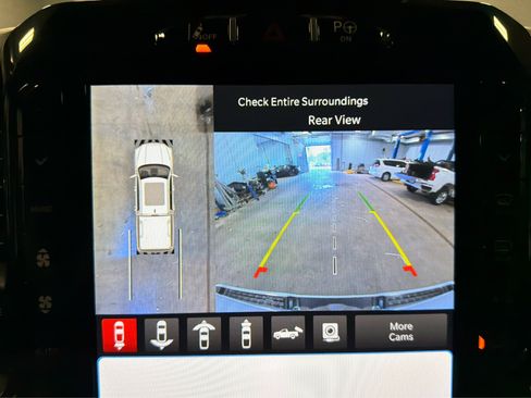 Used 2023 RAM 1500 Limited AWD/4WD image 32