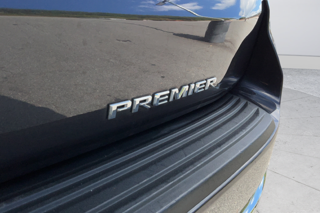 Certified 2022 Chevrolet Tahoe LT RWD image 30