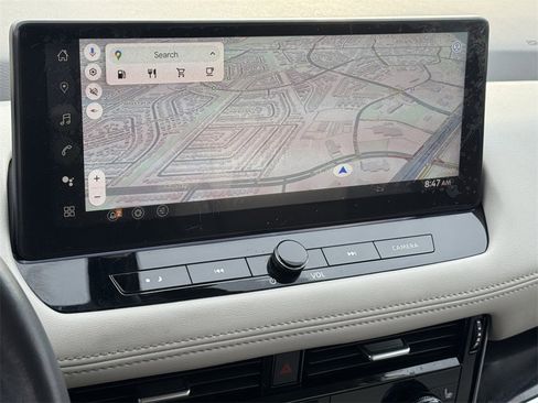 Used 2024 Nissan Rogue SL w/ SL Premium Package image 12