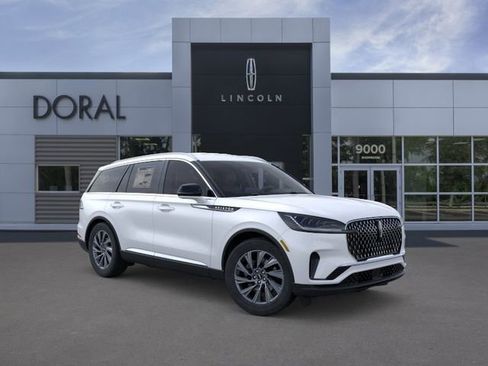 New 2026 Lincoln Aviator 2WD image 7
