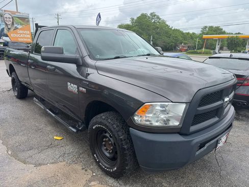 Used 2016 RAM 2500 Tradesman RWD image 7