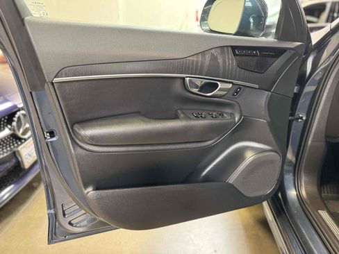 Used 2020 Volvo XC90 T8 Momentum w/ Protection Package Premier AWD/4WD image 54