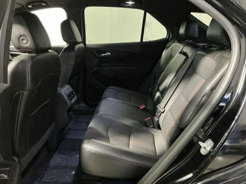 Used 2023 Chevrolet Equinox RS image 31