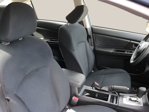 Used 2014 Subaru Impreza 2.0i AWD/4WD image 19