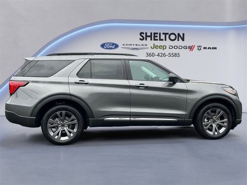 New 2025 Ford Explorer Active w/ Active Comfort Package image 6