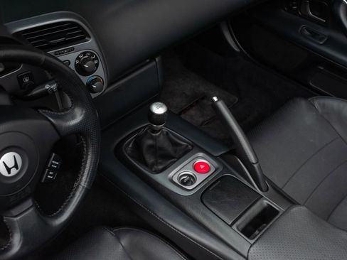 Used 2003 Honda S2000 image 15