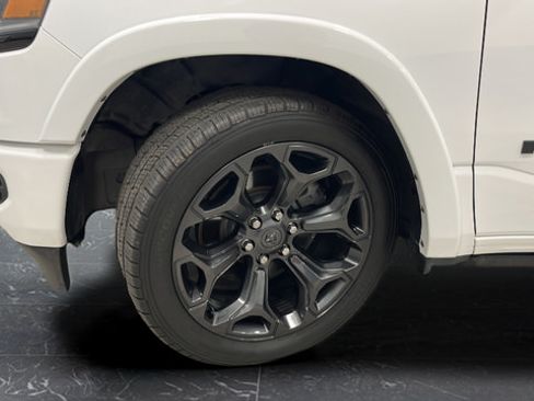 Used 2023 RAM 1500 Limited AWD/4WD image 36