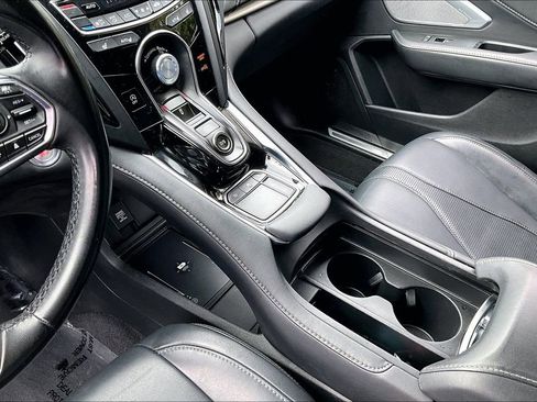 Used 2024 Acura RDX SH-AWD w/ Technology Package image 15