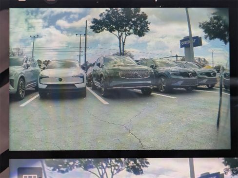 Used 2024 Tesla Model Y Long Range image 25