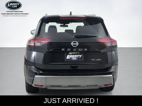 Used 2026 Nissan Rogue SL AWD/4WD image 4