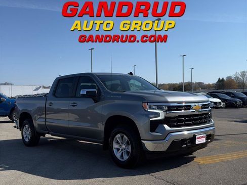 Used 2023 Chevrolet Silverado 1500 LT w/ Protection Package AWD/4WD image 1