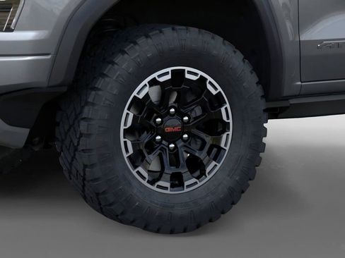 New 2026 GMC Canyon AT4 w/ Technology Plus Package AWD/4WD image 7