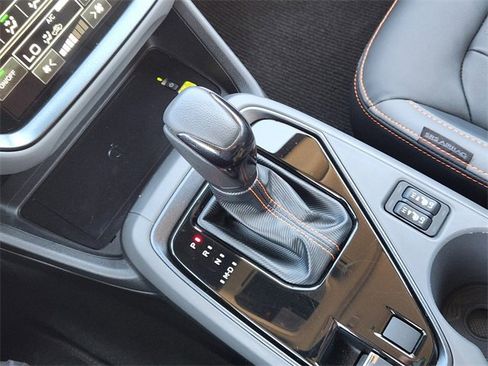 Certified 2025 Subaru Crosstrek 2.5i Limited w/ Crosstrek Mirror Package image 21