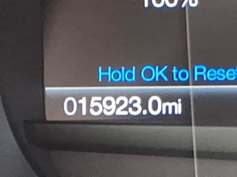 Used 2024 Ford Edge Titanium AWD/4WD image 25