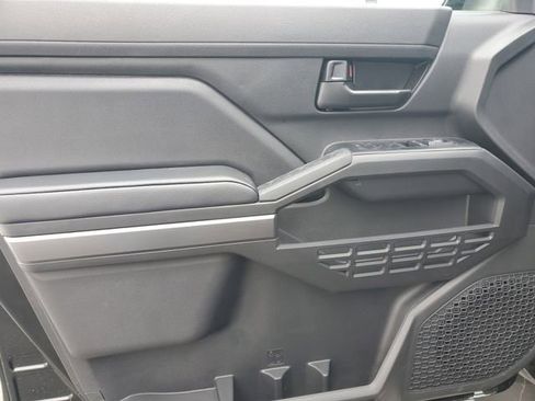 New 2026 Toyota Tacoma SR5 image 14