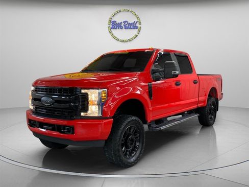 Used 2018 Ford F250 XL w/ STX Appearance Package AWD/4WD image 1