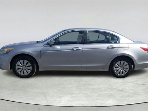 Used 2010 Honda Accord LX image 4