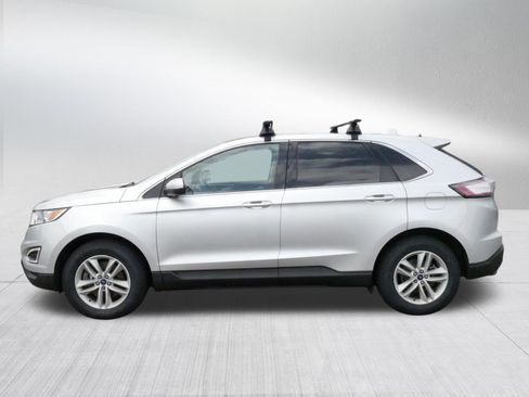 Used 2018 Ford Edge SEL w/ Equipment Group 201A AWD/4WD image 4