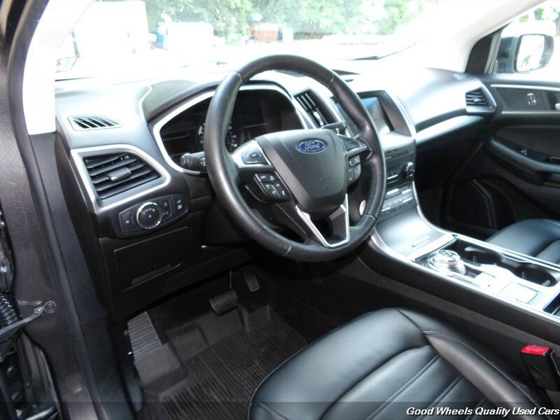 Used 2020 Ford Edge SEL w/ Convenience Package AWD/4WD image 12
