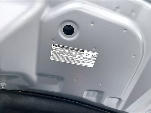 Used 2018 Honda Accord EX-L image 33