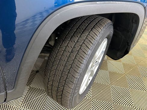 Used 2018 Jeep Cherokee Latitude image 28