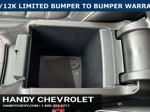 Certified 2022 GMC Acadia Denali w/ Black Diamond Edition AWD/4WD image 27