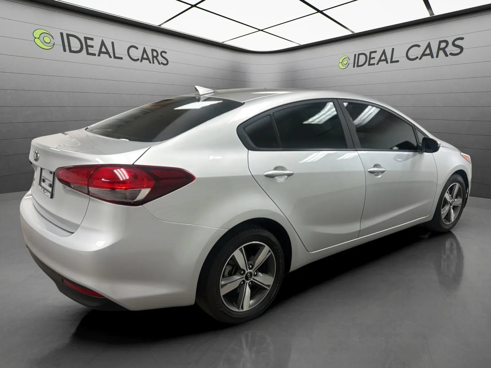 Used 2018 Kia Forte LX w/ LX Popular Package FWD image 5