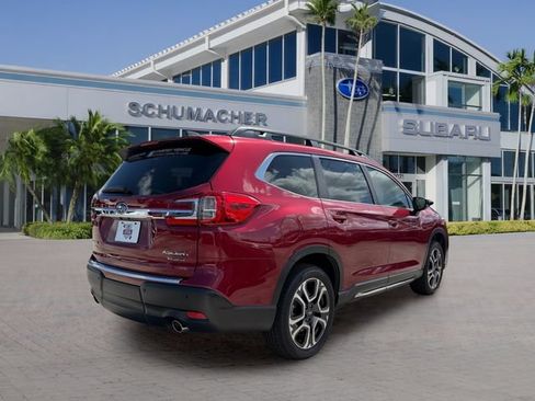 Used 2025 Subaru Ascent Limited AWD/4WD image 7
