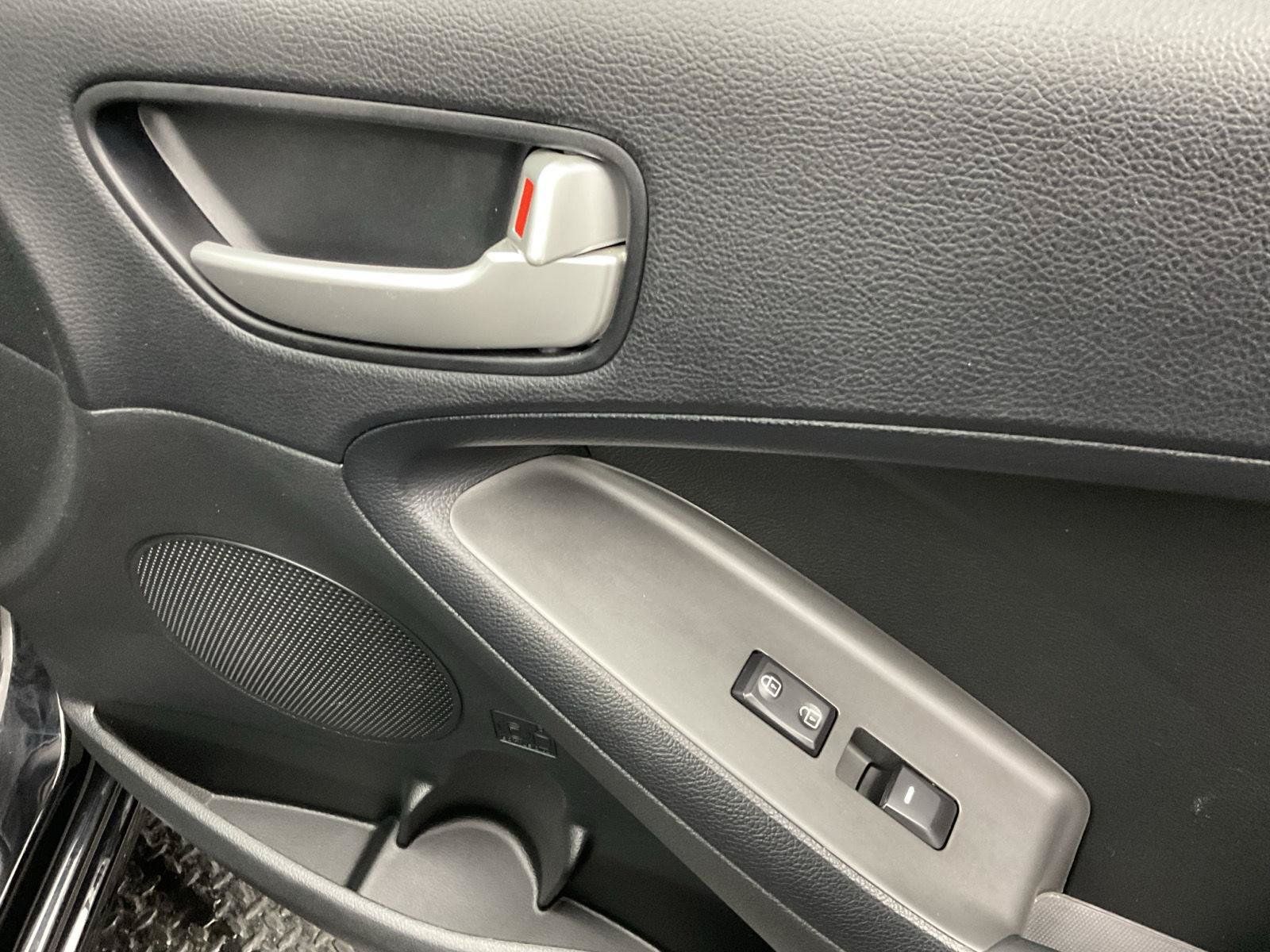 Used 2017 Kia Forte LX FWD image 20