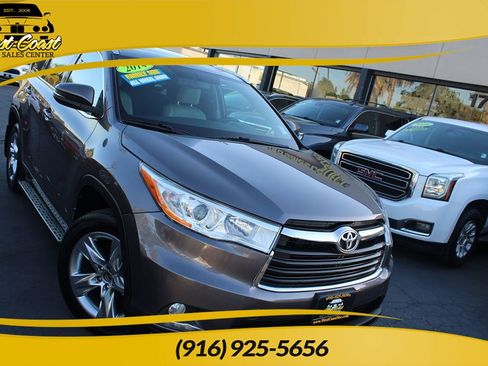 Used 2014 Toyota Highlander Limited AWD/4WD image 1