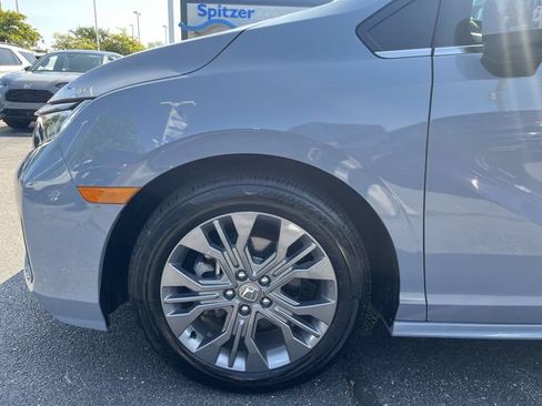 Used 2025 Honda Odyssey Touring image 21