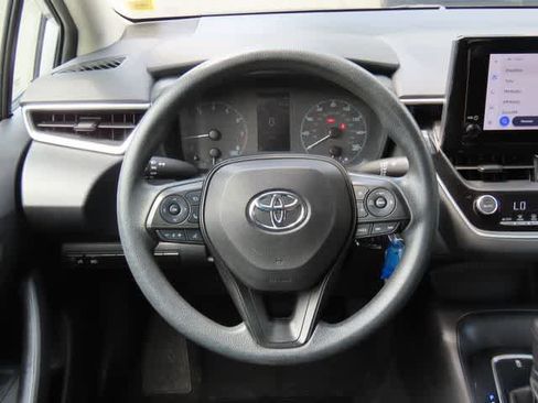 Used 2024 Toyota Corolla LE FWD image 18