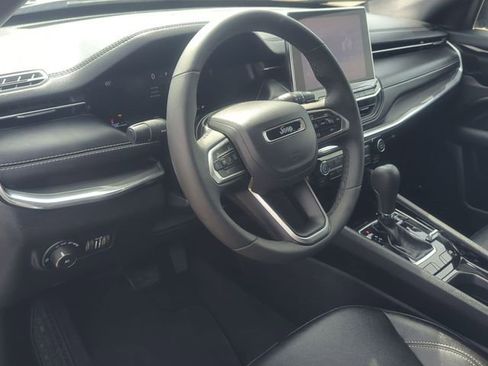 Used 2024 Jeep Compass Limited w/ High Altitude Package image 12