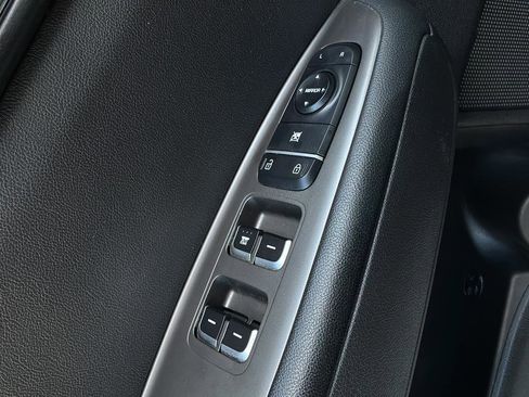 Used 2020 Kia Optima LX image 10