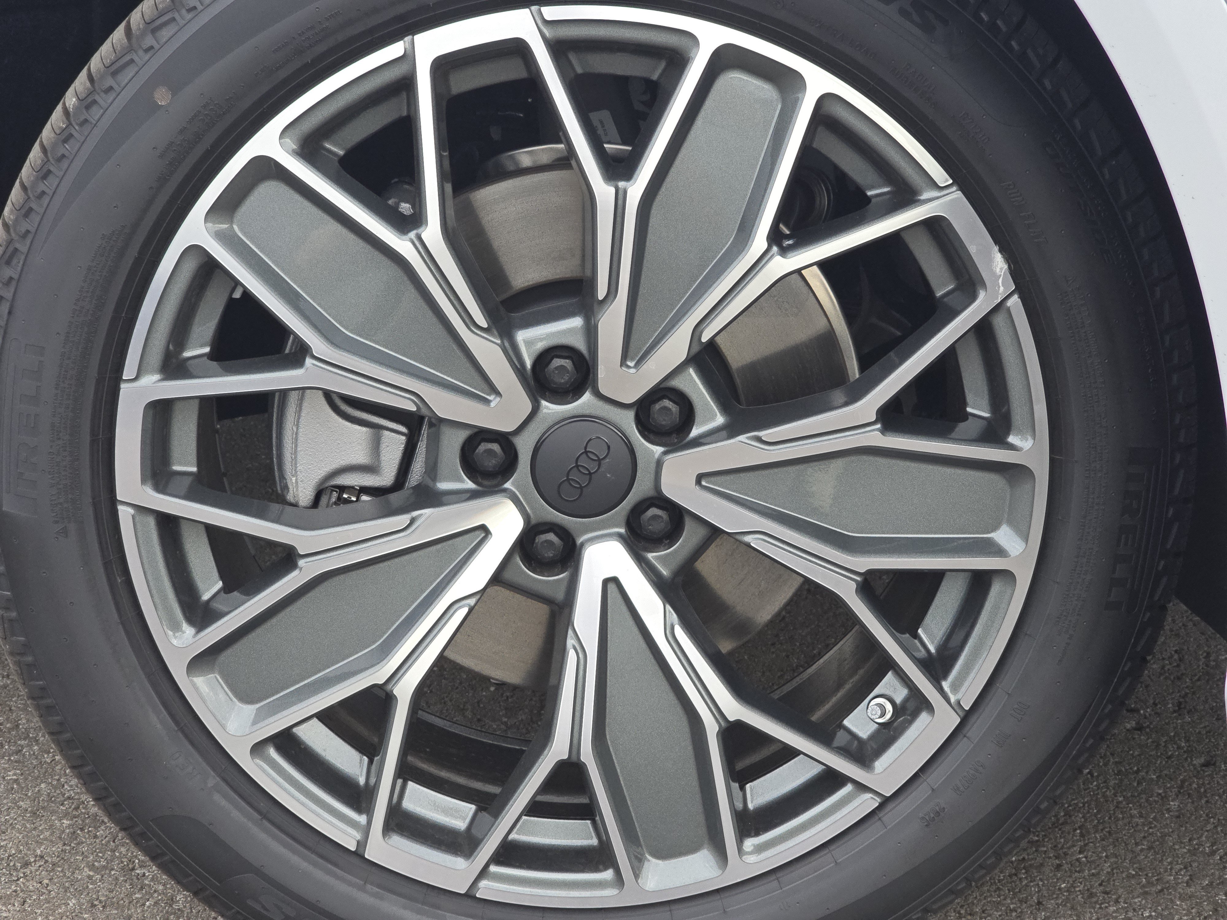 New 2026 Audi Q5 Premium Plus AWD/4WD image 16