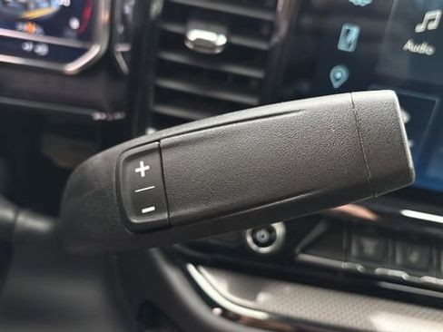 Used 2025 Chevrolet Silverado 2500 ZR2 image 35