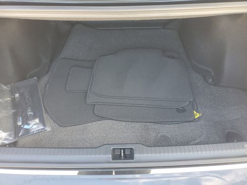 Used 2025 Lexus IS 350 F Sport image 12